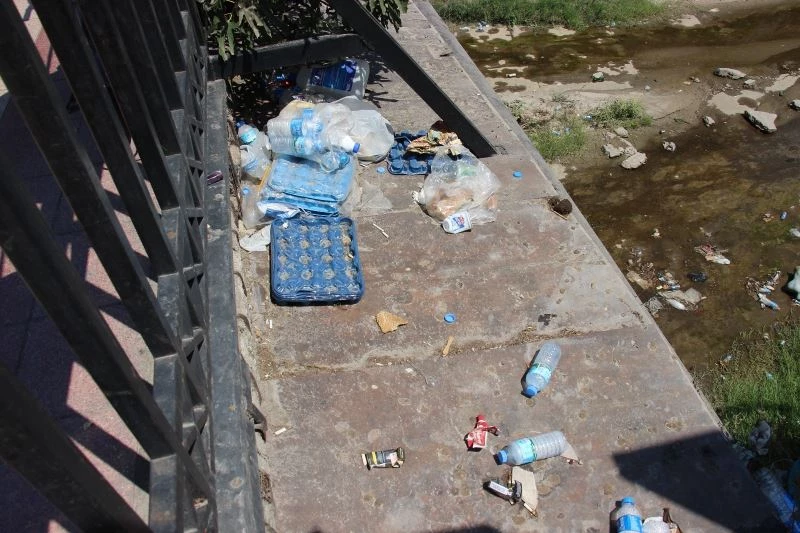Tabakhane Deresi çöplüğe döndü
