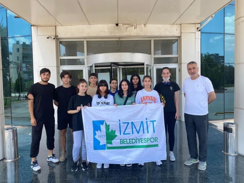 İzmitli karateciler Urfa’da tecrübe kazandı
