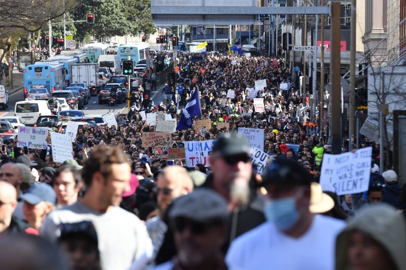 Avustralya’da karantina önlemleri protestoların fitilini ateşledi
