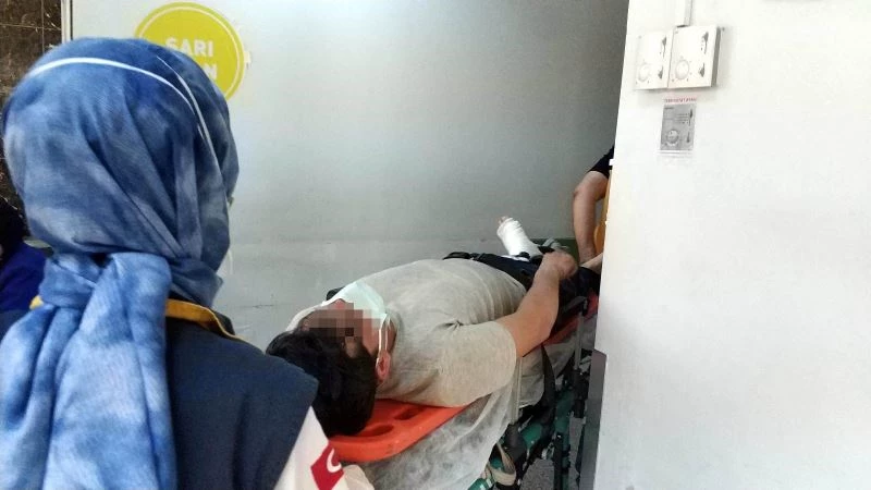 3. katın balkonundan düşen genç ölümden döndü
