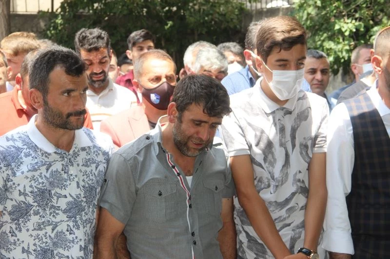 Küçük Muhammet’in serinlemek için girdiği Tortum Gölü sonu oldu
