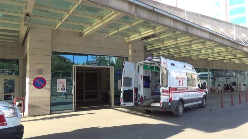 Siirt’te damdan düşen bebek ağır yaralandı
