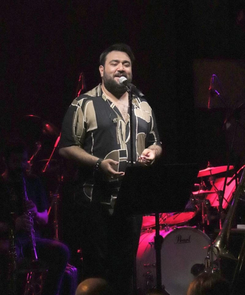 Sakiler, Bodrum’u Salladı
