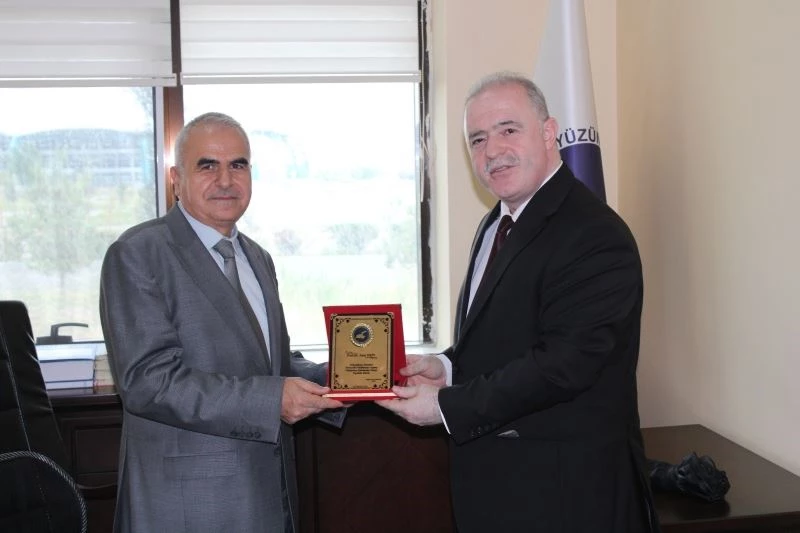 YYÜ Denizcilik Fakültesi Dekanlığına Özgökçe atandı
