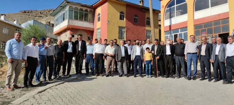 Kanaat önderi Atlı husumetli aileleri barıştırdı
