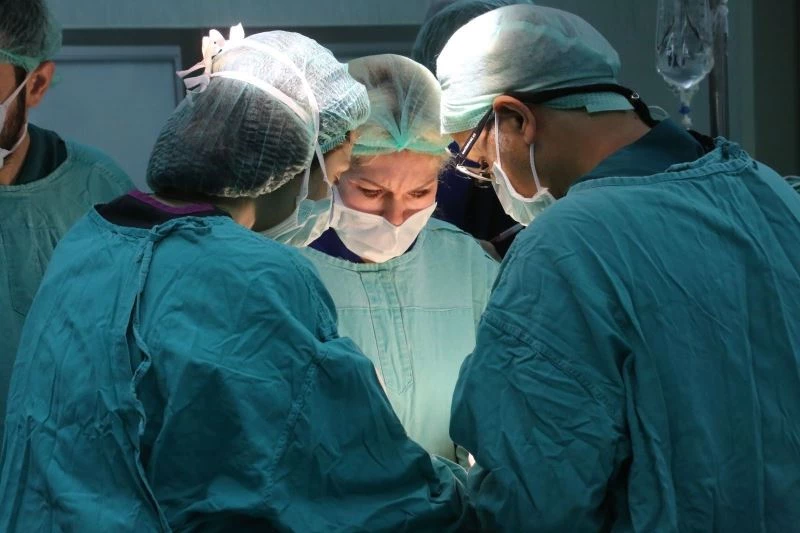 Türkiye’nin ikinci kadavradan rahim nakli başladı
