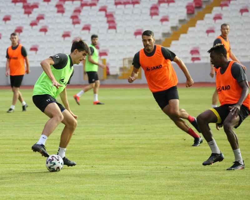 Petrocub, Sivasspor maçı hazırlıklarını tamamladı
