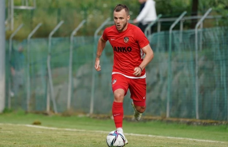 Gaziantep FK’da Maxim 2 hafta sahalardan uzak kalacak
