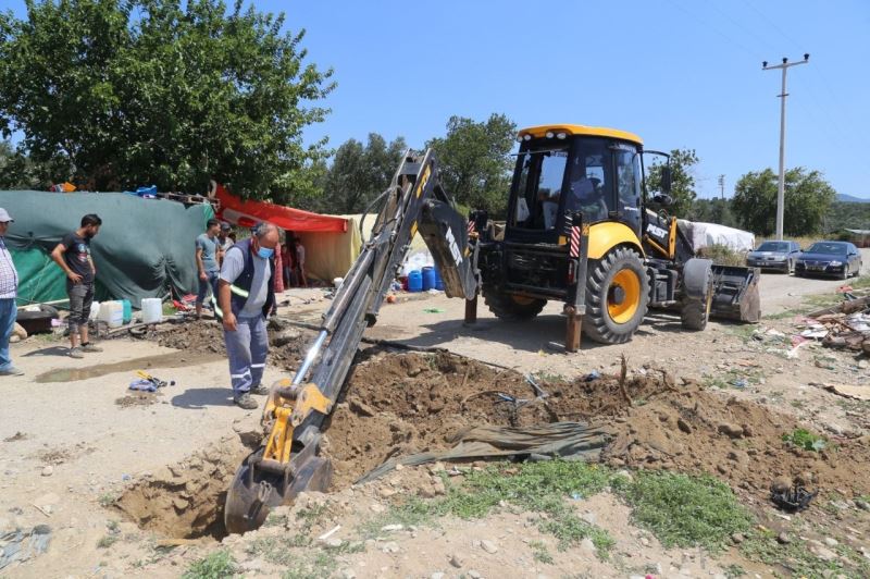 Burhaniye Belediyesi Düdüklü kaçağına el attı
