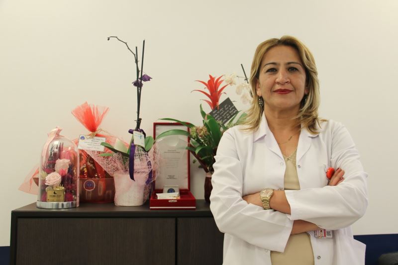 (Özel) Bilim Kurulu Üyesi Prof. Dr. Turan uyardı: “Aşılanmamış grup çok büyük akciğer enfeksiyonuyla karşımıza geliyor”
