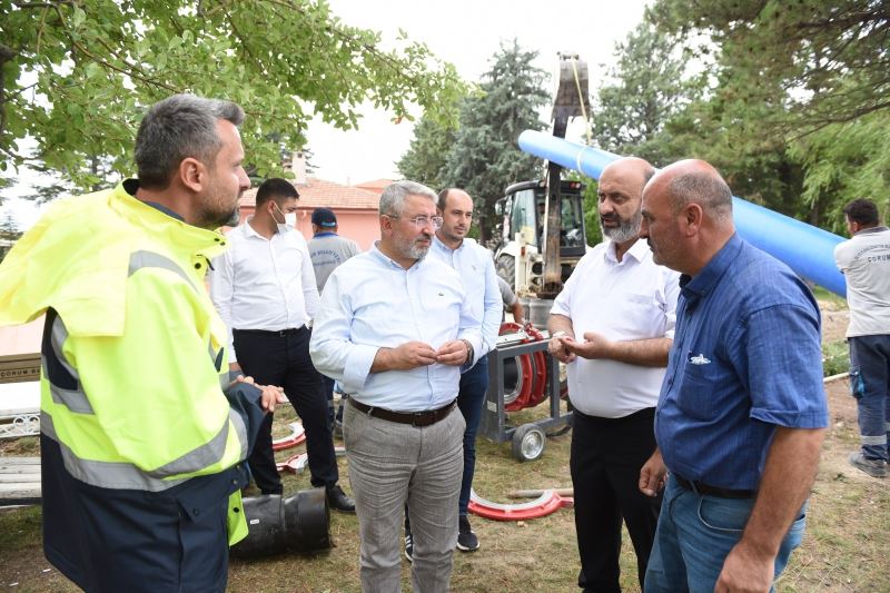 Sıklık bölgesinde bulunan yeraltı suları şebekeye verildi.
