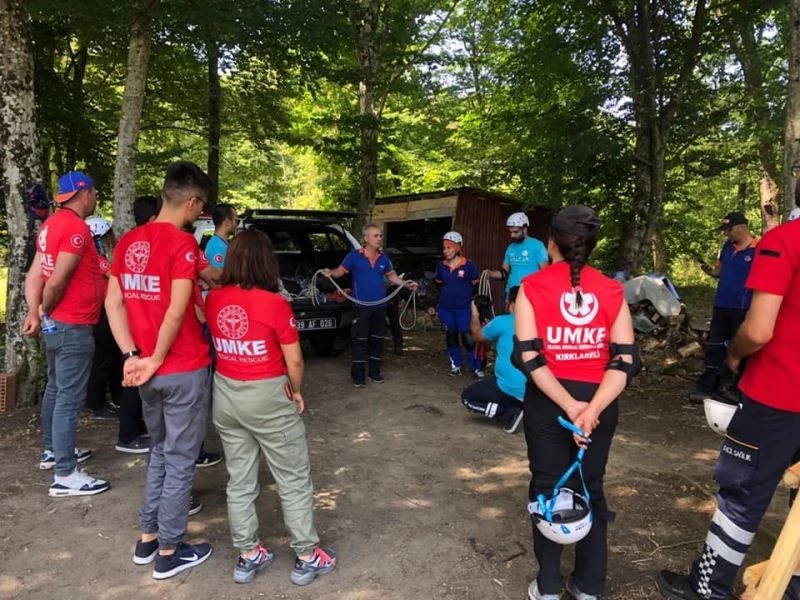 Kırklareli’nde UMKE Temel Modül Eğitimi ve Eğitim Tatbikatı yapıldı
