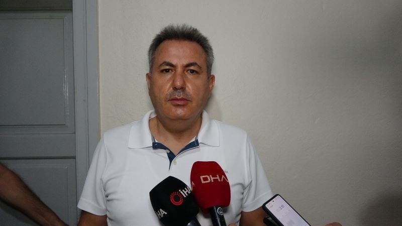 Adana Valisi Süleyman Elban: ”Çıkan yangınların rüzgardan kaynaklı elektrik tellerinin kopmasından kaynaklı olduğunu değerlendiriyoruz”

