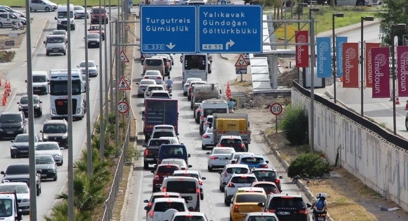 Muğla’da yol üstü araç park yeri uygulaması yürürlüğe giriyor
