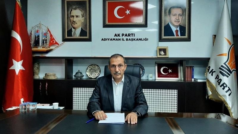 Başkan Dağtekin: “Tütünü o zihniyet yasakladı, biz serbest ettik”
