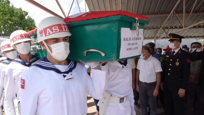 Kore Gazisi Halil Gürsoy Mersin’de son yolculuğuna uğurlandı
