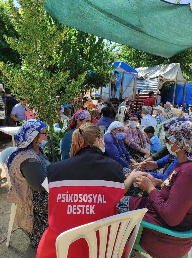 Bakan Yanık’tan Marmaris’teki yangında ölen Şahin Akdemir’in ailesine başsağlığı telefonu
