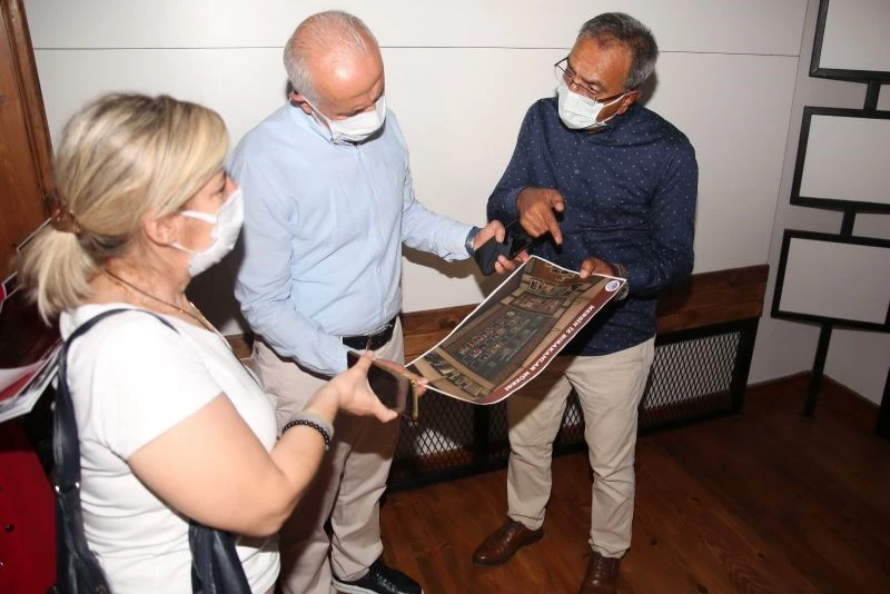 Gültak, son aşama gelen Mersin’e İz Bırakanlar Müzesindeki çalışmaları inceledi
