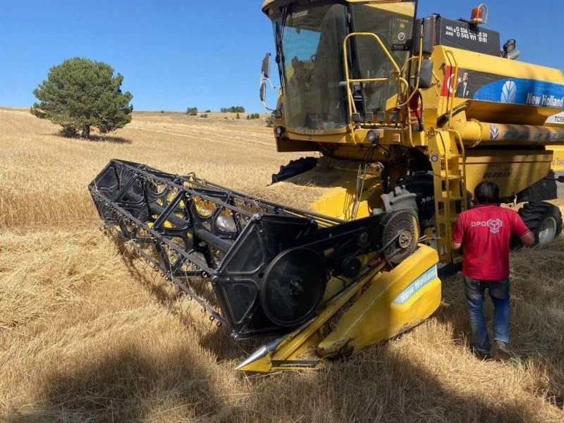 Şaphane’de biçerdöver kontrolleri
