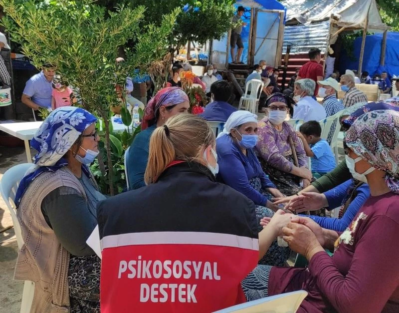 Bakan Yanık’tan, Marmaris yangınında vefat eden Şahin Akdemir’in ailesine başsağlığı telefonu
