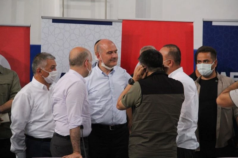 5 Bakan, yangınların son durumunu koordinasyon toplantısında ele alıyor
