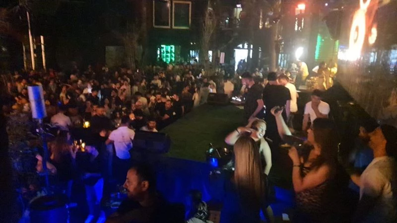 Ünlü şarkıcı Irmak Arıcı, Marmaris konserine çıkmadı, hayranları isyan etti
