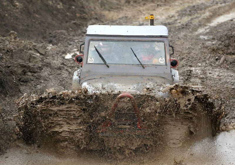 Off-road tutkunlarını sağanak yağmur bile durduramadı
