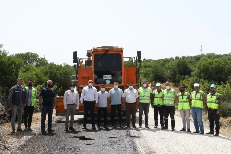 Yuntdağı muhtarları yenilenen yola tam not verdi
