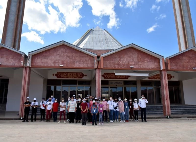 5 bin öğrenci OMÜ kampüsünü gezecek
