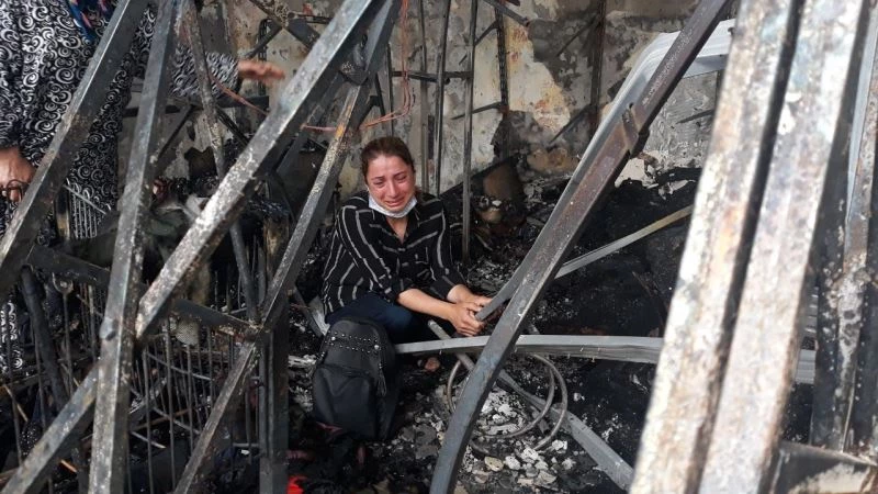 Saplantılı aşığın yaktığı butik sahibinin gözyaşları, yürekleri dağladı
