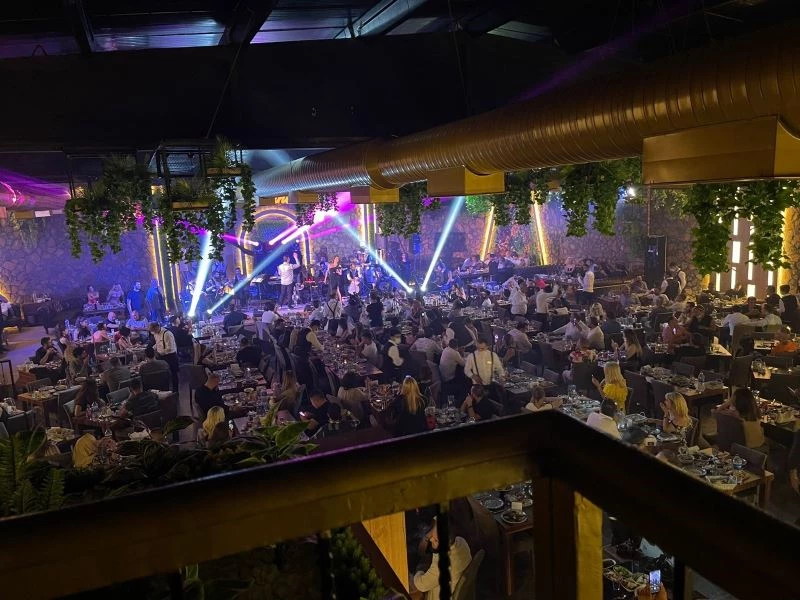 Genç işletmeci Azad Gönder milyonluk yatırımla Diyarbakır’ı eğlence merkezi haline getirdi
