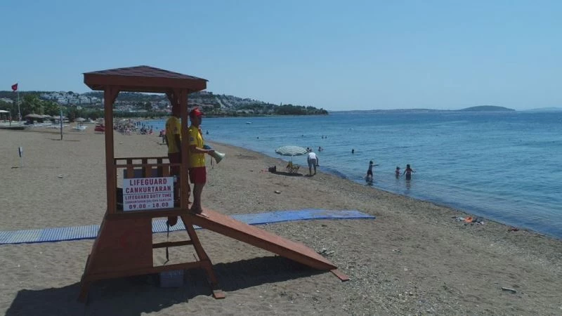 Burhaniye sahillerinde cankurtaranlar göreve başladı
