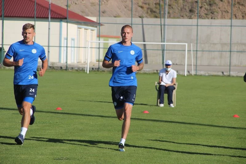 (Özel haber) Holmen: “Rizespor’a gelmemde abimin büyük bir payı var”
