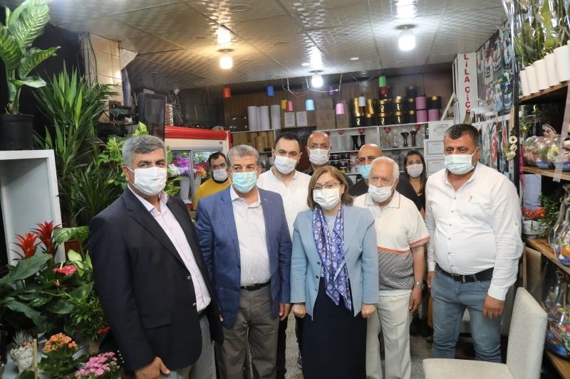 Şahin’den esnafa desteğe devam mesajı
