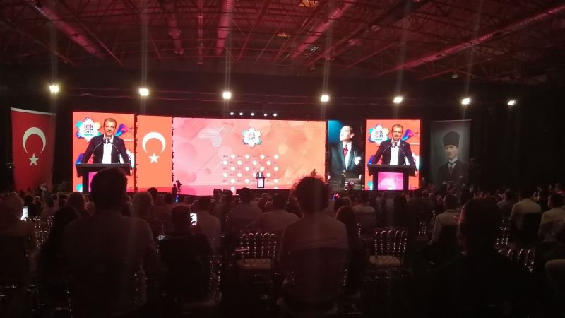 Kılıçdaroğlu, Mersin’de ‘Teksin’in tanıtım programına katıldı
