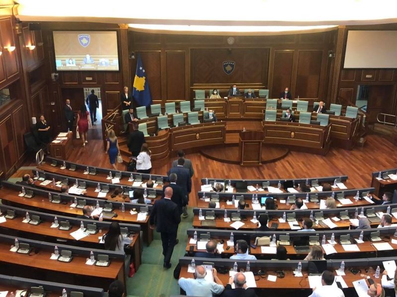 Kosova Meclisi, Srebrenitsa Soykırımını kınayan karar tasarısını kabul etti

