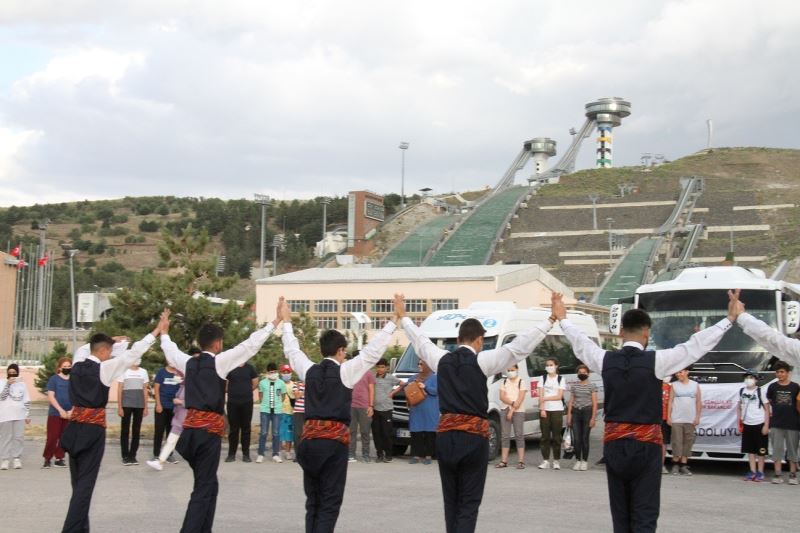 ‘Biz Anadoluyuz’ kafilesine davul zurnalı karşılama
