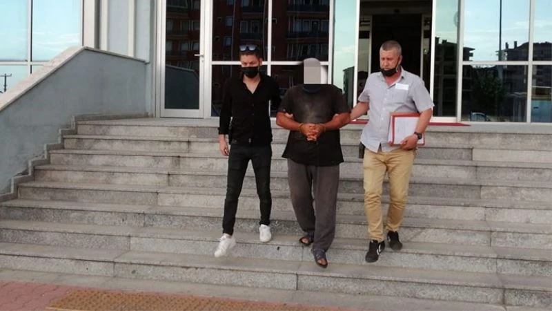 Çocukları fuhuşa teşvik suçu firarisi meyve sebze halinde yakalandı
