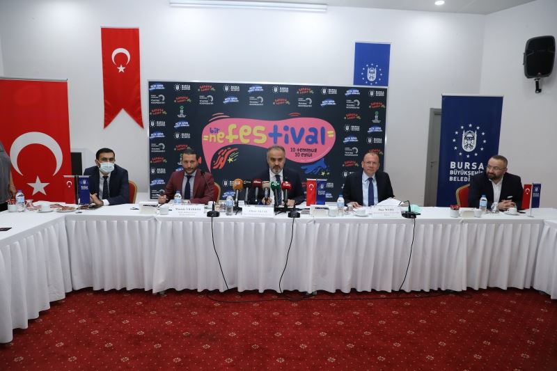 Sanatçıya destek festivali
