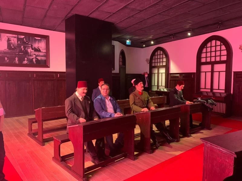 Eken Özgürlükler Adası görüşmelerini değerlendirdi
