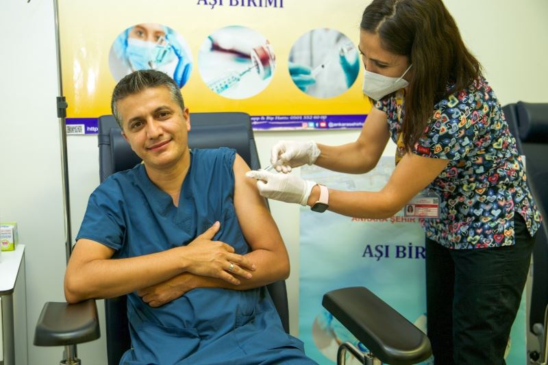 Ankara İl Sağlık Müdürü Akelma: “Halihazırda bizim hedef nüfusumuzun yüzde 68’i en az bir doz aşısını olmuş durumda”
