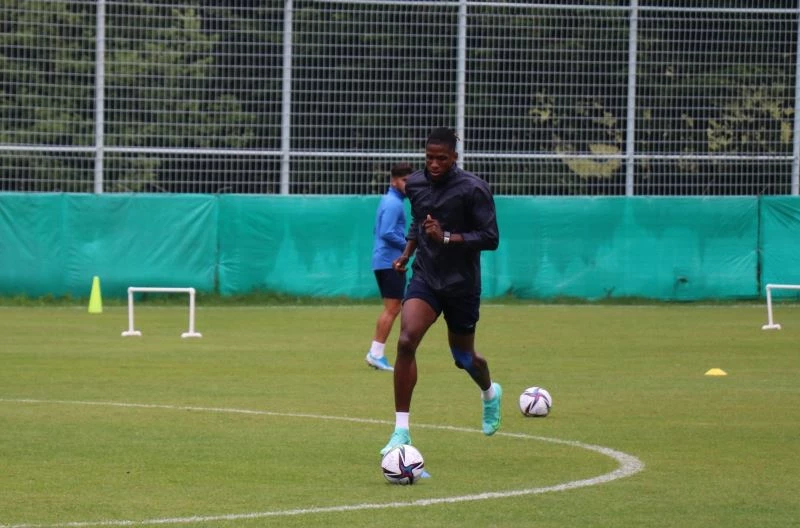 (Özel haber) Joher Rassoul: “Samet Aybaba bize şans getirdi”
