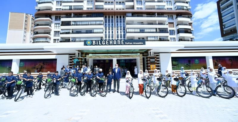 Başkan Altay Bilgehane öğrencileriyle buluştu
