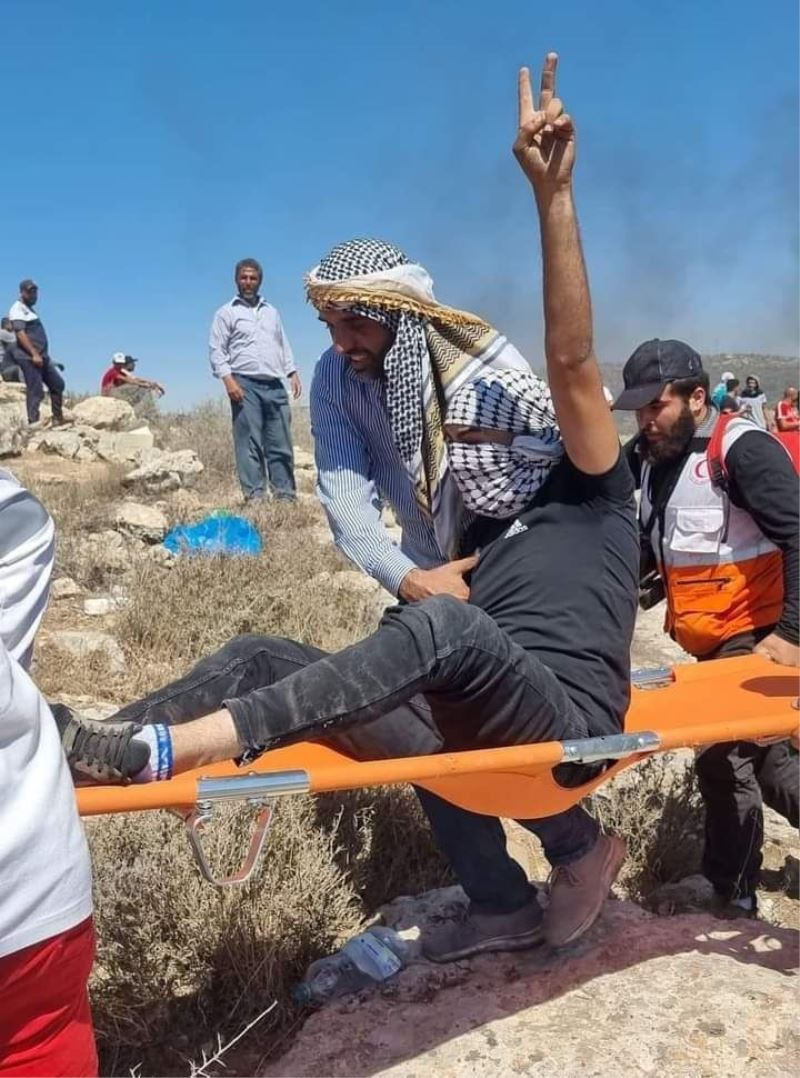 İsrail askerleri yasa dışı inşa edilen karakolu protesto eden Filistinlilere ateş açtı: 83 yaralı

