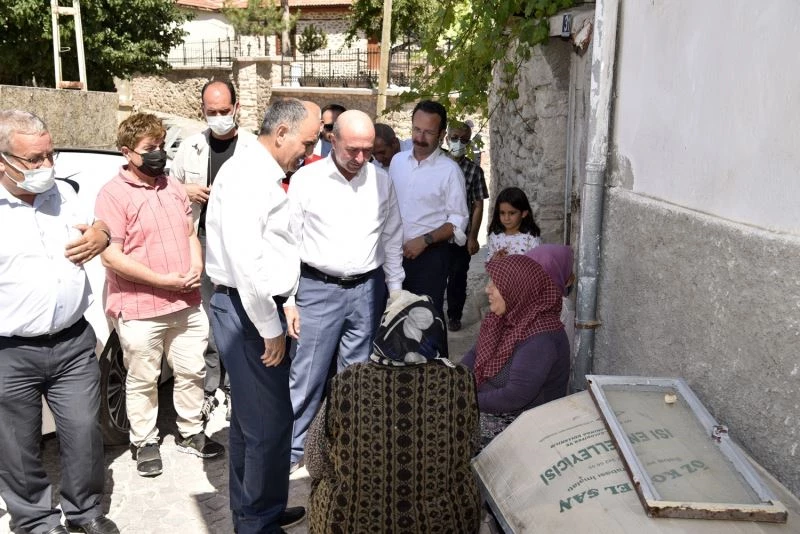 Vali Özkan Ve Başkan Pekyatırmacı Sille’de incelemelerde bulundu
