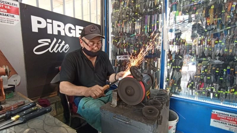  Dört kuşaktır bıçakçılık yapıyorlar
