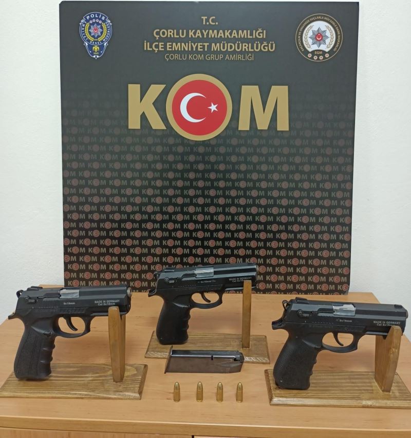 Tekirdağ’da silah kaçakçılarına operasyon: 5 gözaltı
