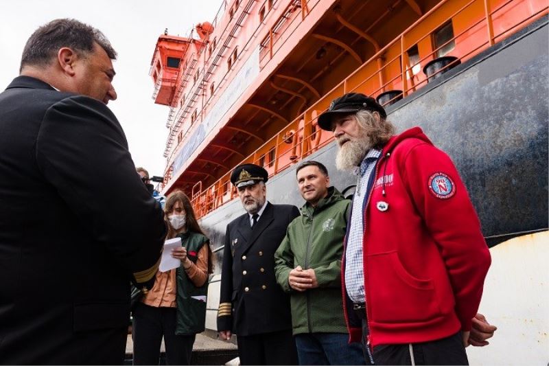 Rosatomflot’un buzkıranı “50 Let Pobedy” Fedor Konyukhov’un Kutup Gezisini destekledi
