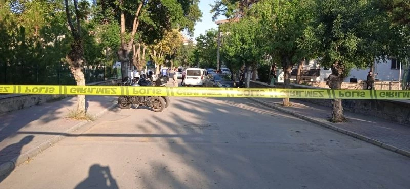 Afyonkarahisar’da 4 kişinin öldüğü olayda otopsi işlemleri devam ediyor
