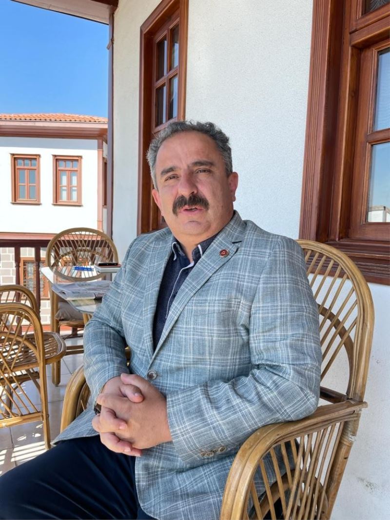 AK Parti Altındağ Belediye Meclis Üyesi Burhan: “Hedefleri kaos çıkarmak”
